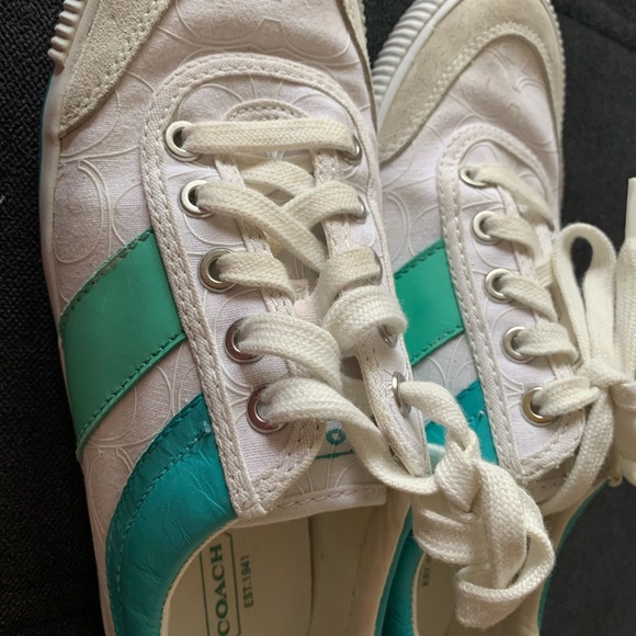 Coach shoes - Picture 3 of 4